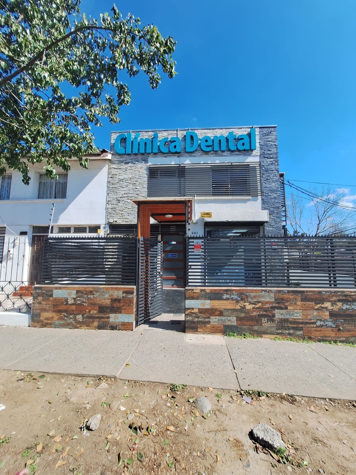 Local Clinica Dental Av Recreo Centro De Rancagua